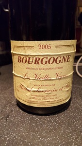 Bourgogne Les vieilles vignes Na 2005